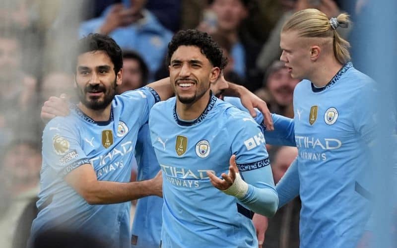 Hiệp 1: Marmoush bùng nổ với cú hat-trick